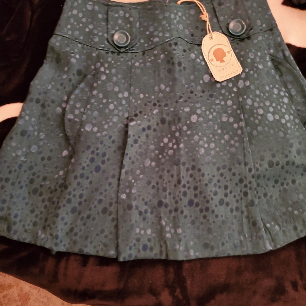 Tulle pleated mid length skirt